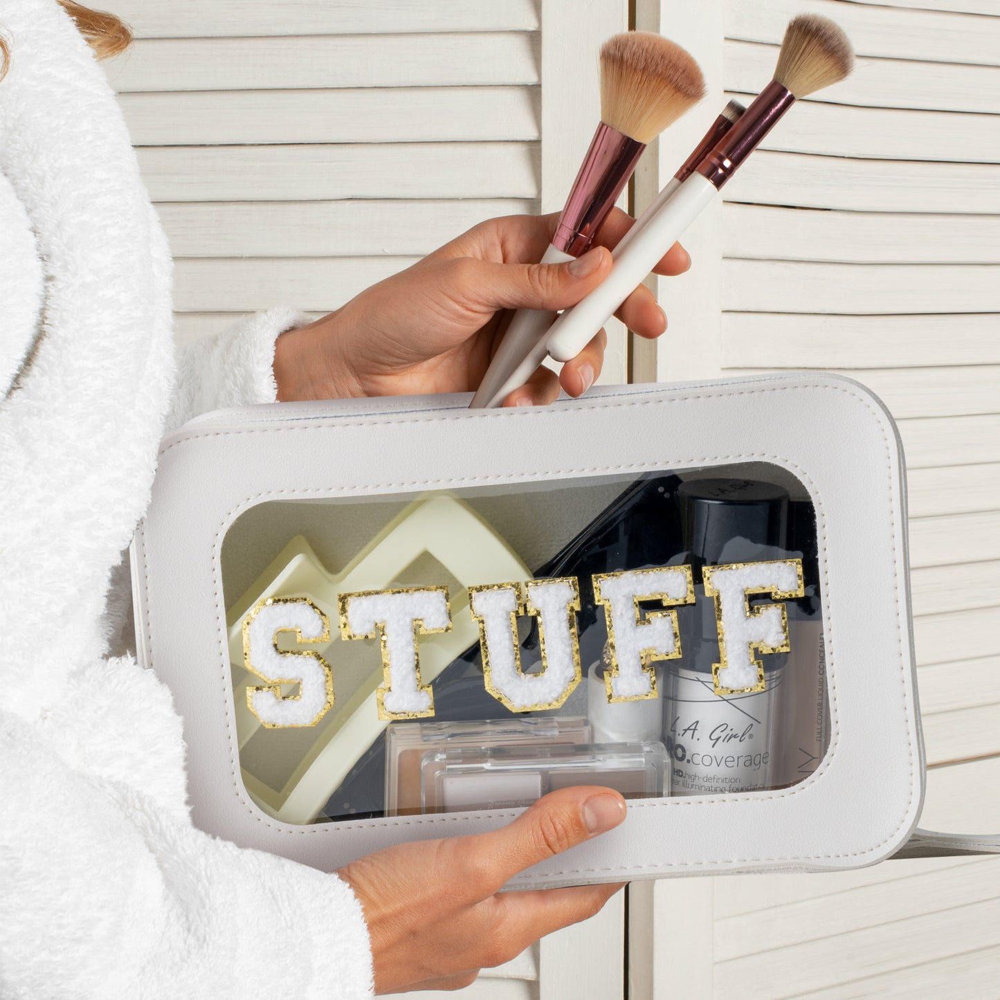 Y1tvei STUFF Clear Cosmetic Bag - 3Pcs White Stuff Chenille Patch Clear Makeup Bag , PU Leather Waterproof Toiletry Bag with Makeup Pouch for Purse, Large Beach Travel Organizer for Women (White)