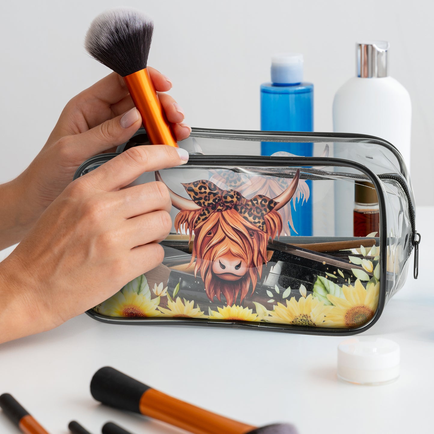 Y1tvei Highland Cow Cosmetic Bag - 2Pcs Highland Cattle Sunflower Print PVC Transparent Waterproof Toiletry Bag Portable Small Farmhouse Clear Makeup Pouch Beach Summer Gift for Cow Lover Women